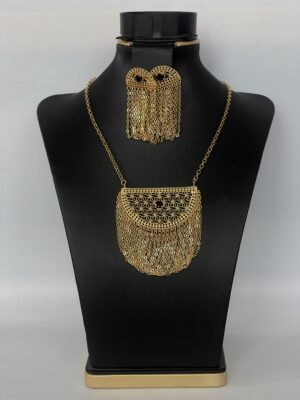 SUNNICE EARRING AND CHAIN